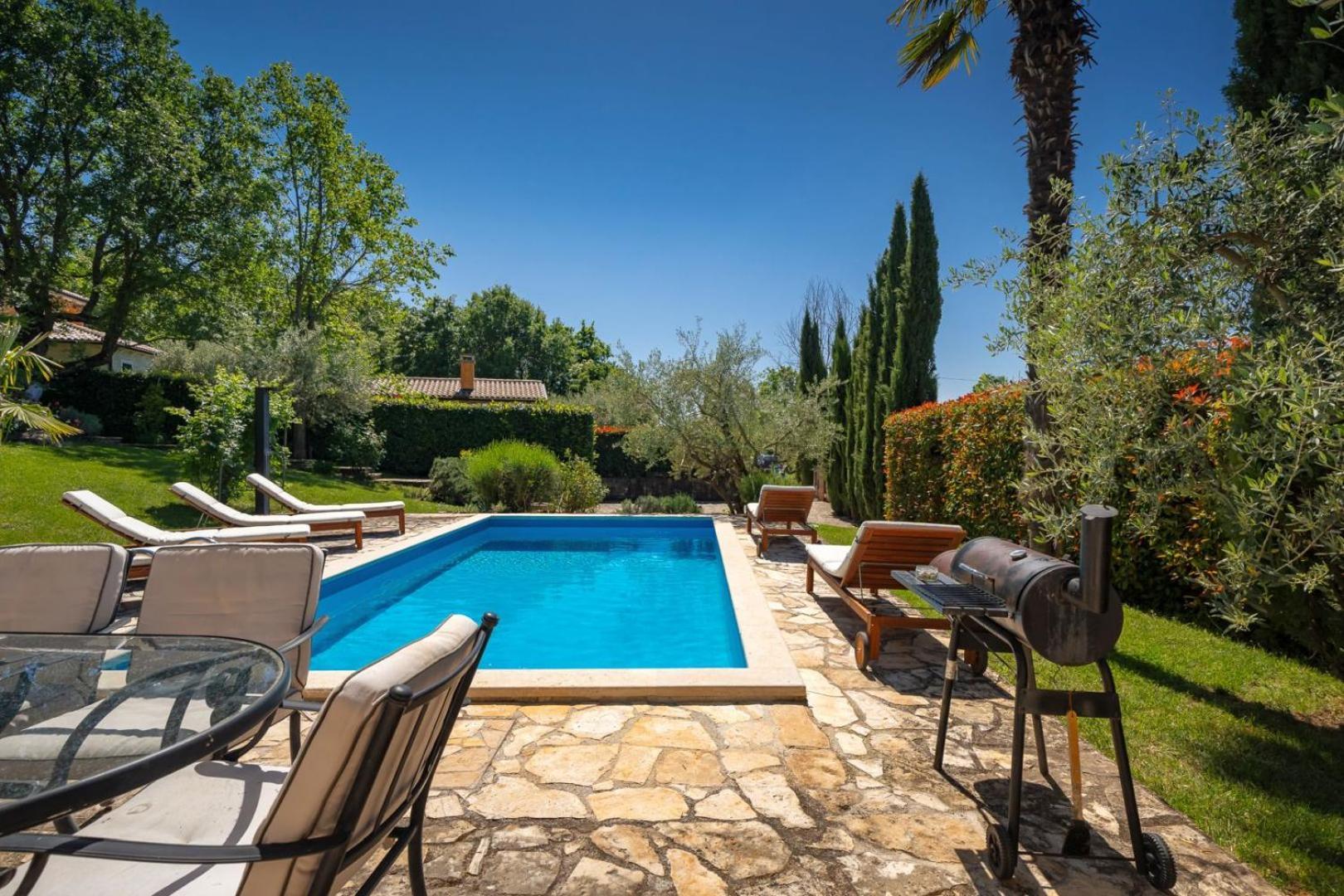 Rustic Villa Cehici With Pool In Sveti Lovrec Jehnici Εξωτερικό φωτογραφία