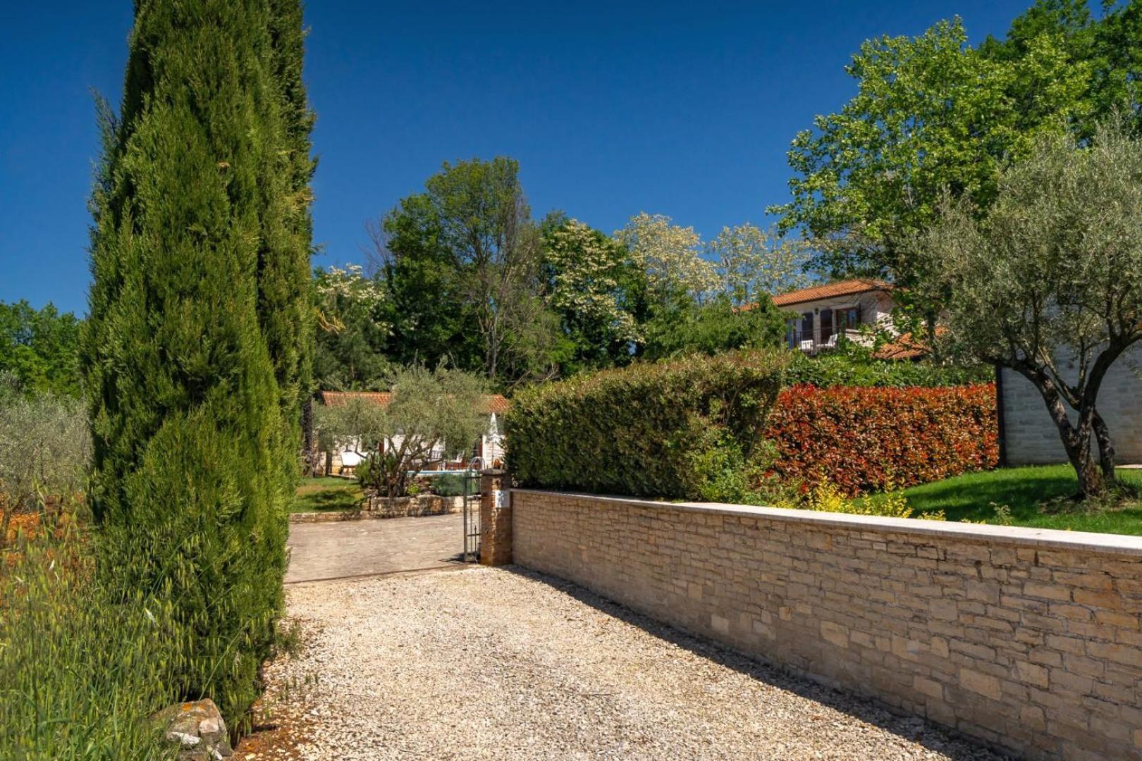 Rustic Villa Cehici With Pool In Sveti Lovrec Jehnici Εξωτερικό φωτογραφία